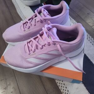 adidas Women's Light Pink Sneakers